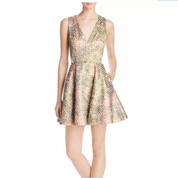 Alice + Olivia Dresses & Skirts - Alice + Olivia Varita Metallic Dress Size 8